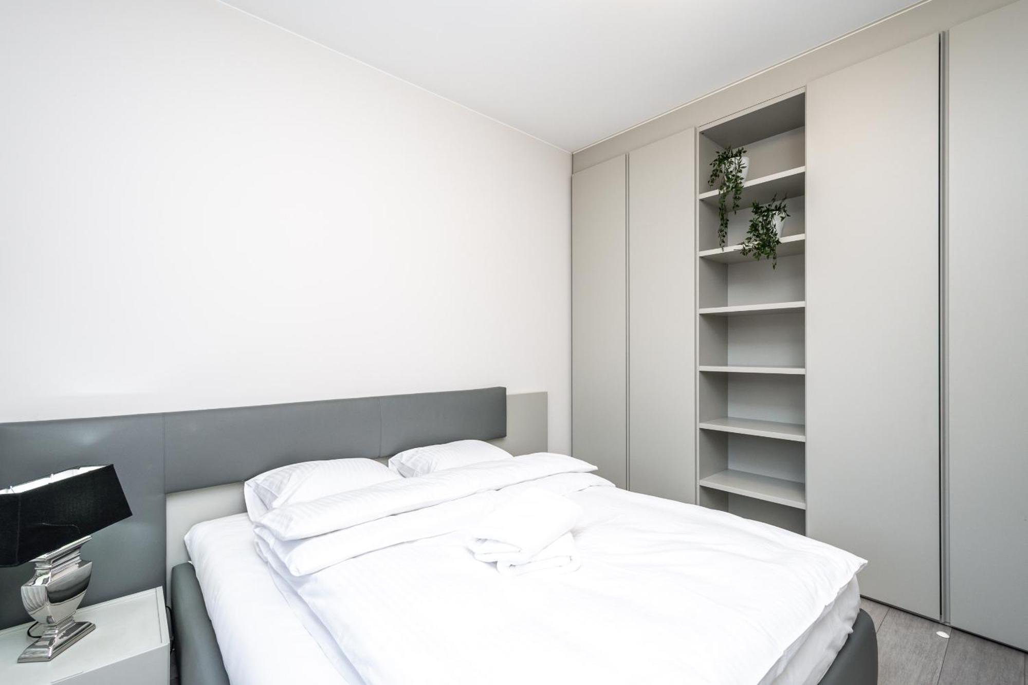 Rentplanet - Apartament Lubicz Красков Екстериор снимка